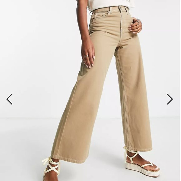 Reclaimed Vintage Pants - Reclaimed Vintage Inspired '88 wide leg jeans in beige Women’s Pants ASOS